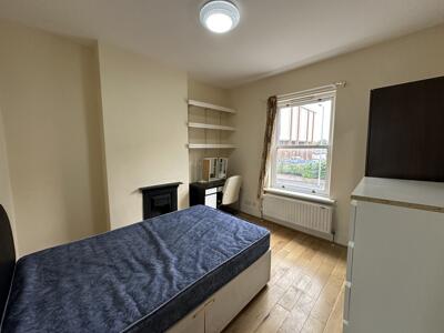 Picture 7